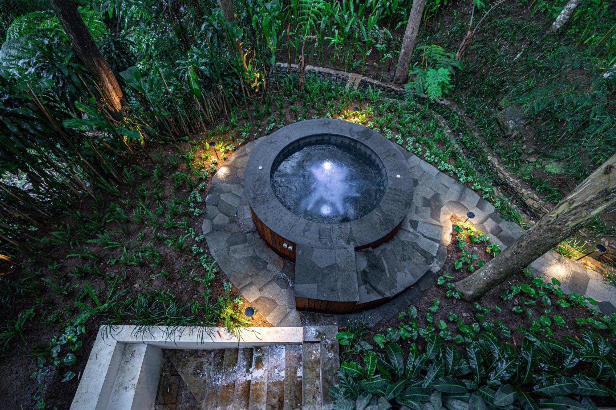 Taman Wisata Bougenville Malabar  Exterior photo